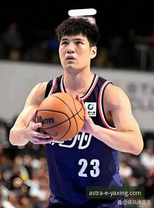 CBA状元陈国豪的3次“回避”困局：从首节限时到全场禁赛，这2大规则矛盾如何破局？